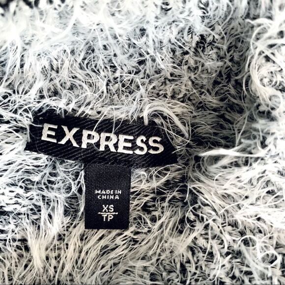 Express Mock Neck Fuzzy Cropped Sweater Size XS - Picture 10 of 11